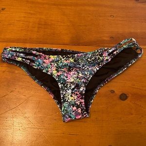 Victoria’s Secret bikini bottoms